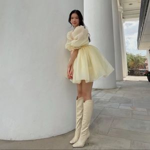 NWT!! The Selkie Baby Banana Puff Dress!